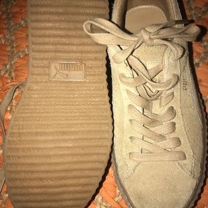 Oatmeal puma creepers